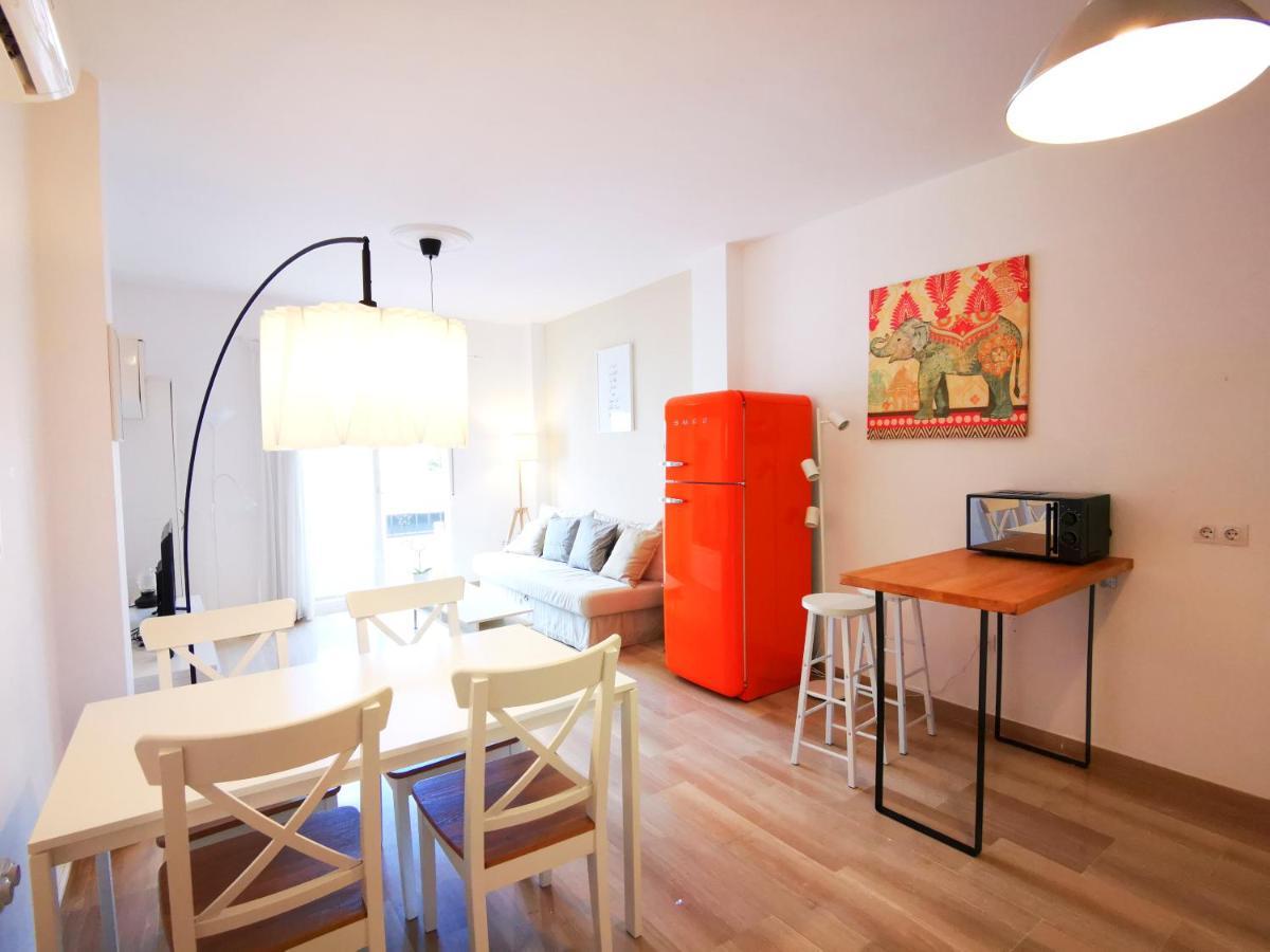 Fuengirola Centro Historico. A 200 M De La Playa Apartment Luaran gambar